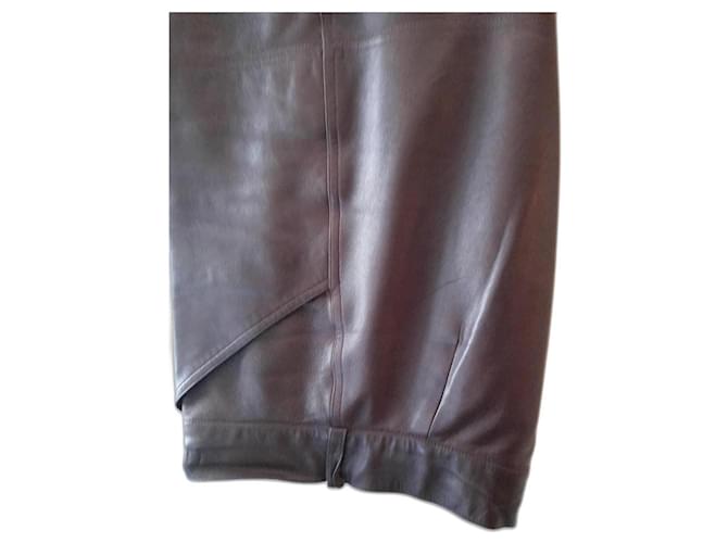 Givenchy Pantalones de cordero escotados / Pantalón de cuero dip piel de cordero Burdeos  ref.1183094