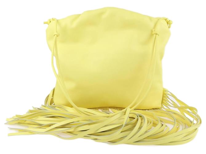 Bottega Veneta Bolsa de ombro com franja amarela Amarelo Couro  ref.1184128