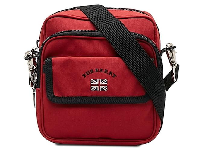 BURBERRY Red Cloth  ref.1188586