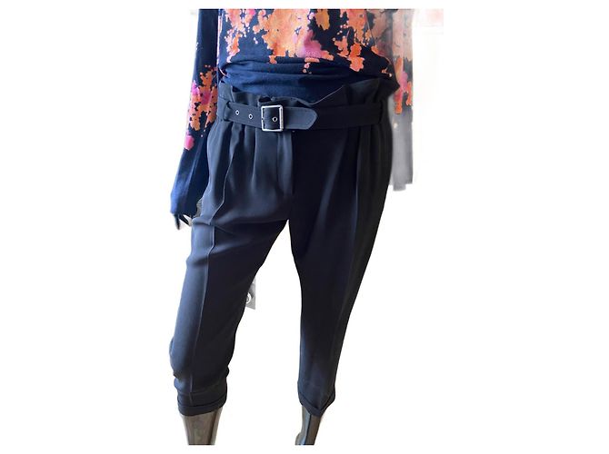 Tara Jarmon Calça cropped preta com cinto Preto