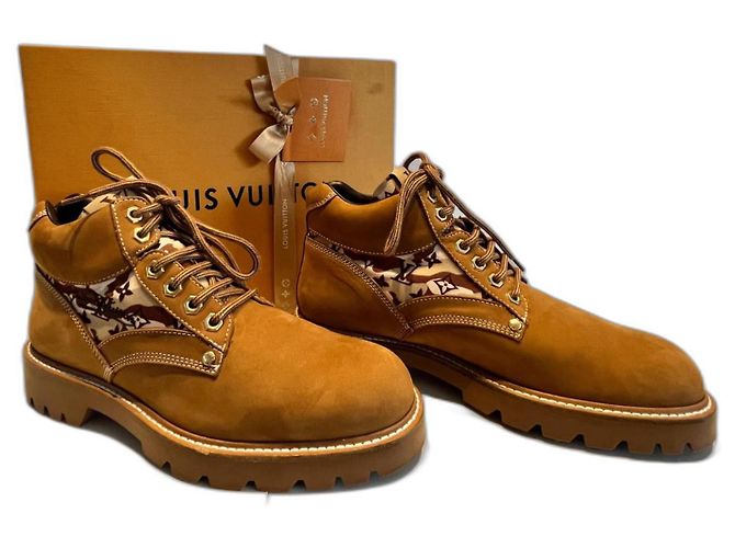 Louis Vuitton Oberkampf Camel