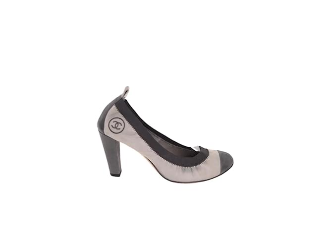 Chanel Leather Heels Grey  ref.1188778