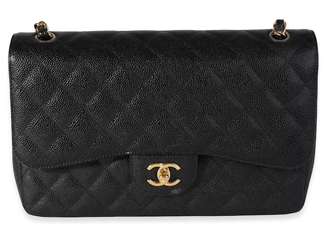 Timeless Bolsa Chanel Black acolchoada Caviar Jumbo Classic forrada com aba Preto Couro  ref.1188985