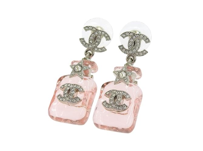 Chanel Boucles d'oreilles pendantes en forme de bouteille CC Argent Métal Rose  ref.1190702