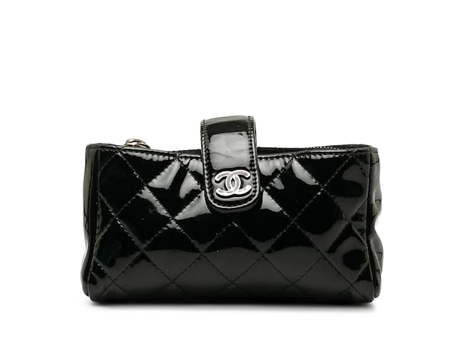 Black Chanel CC Phone Pouch Leather  ref.1191436