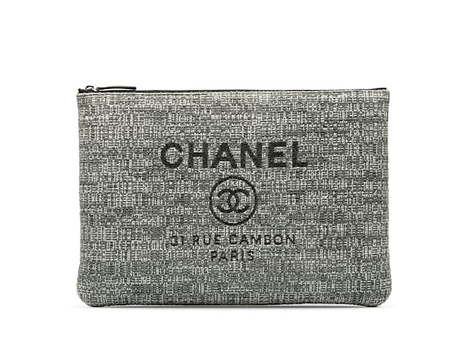 Pochette Chanel Deauville O Case grigia Tela  ref.1191444