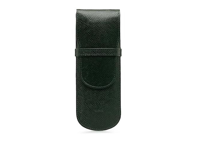 Green Louis Vuitton Taiga Etui Pen Case Leather  ref.1191527