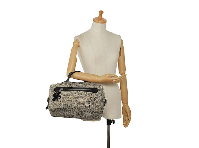 Brown Chanel Tweed Clover Handbag Leather  ref.1191766