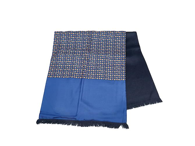 Hermès Lenços Hermes azuis roubaram lenço de seda Angore Azul  ref.1191814