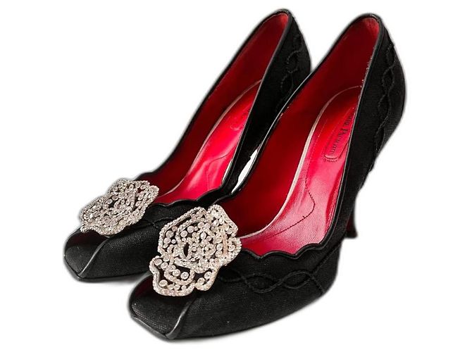 Cesare Paciotti heels Black