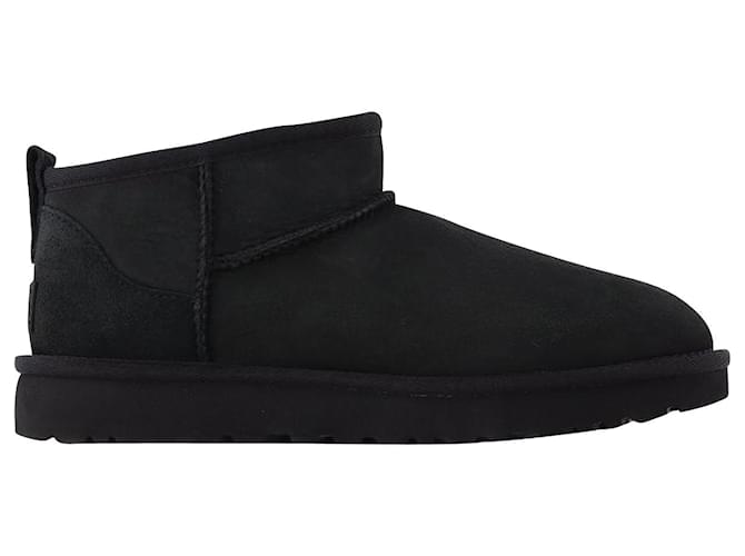 Ugg Classic Ultra Women in Black Shearling Leather  ref.1193167