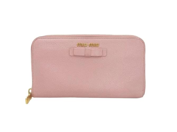 Miu Miu Portemonnaie aus Leder mit umlaufendem Reißverschluss und Schleife Pink  ref.1193446