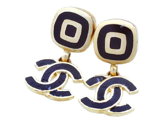 Chanel CC Drop Earrings 02A Golden Metal  ref.1193454