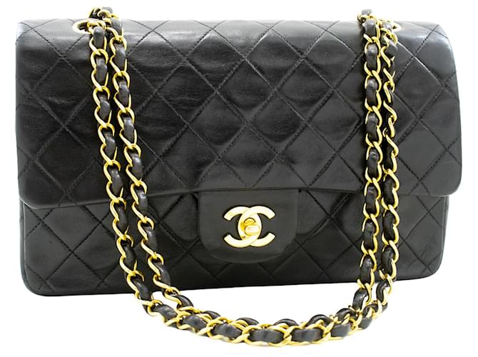 Timeless Chanel lined Flap Black Leather  ref.1193703