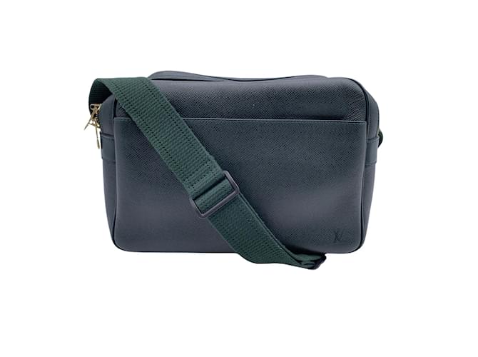 Louis Vuitton Crossbody Bag Reporter Green Leather  ref.1195063