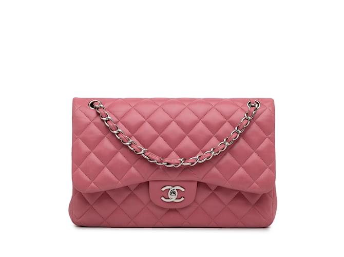 Bolsa de ombro com aba Chanel Jumbo Classic rosa forrada de pele de cordeiro Couro  ref.1195268