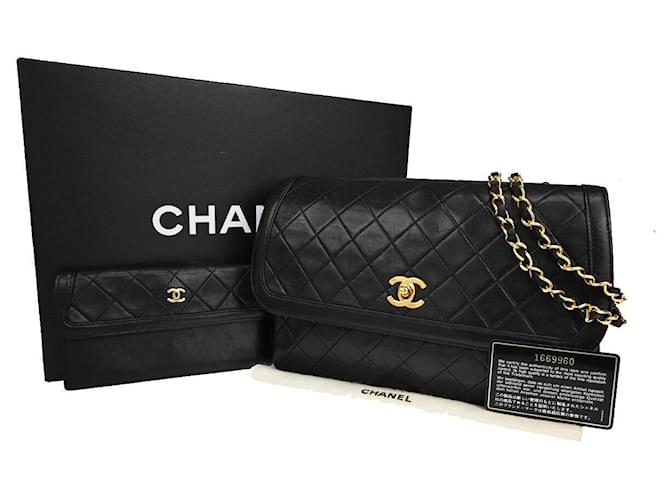 Timeless Chanel Matelassé Black Leather  ref.1195336