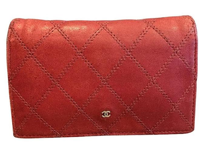 CHANEL vintage leather wallet Red  ref.1195905