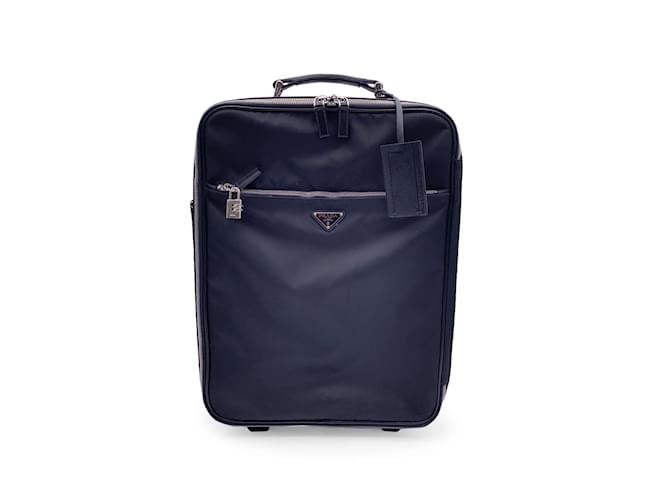 Prada Sac de voyage de bagage de Valise de valise à roulettes en nylon noir Toile  ref.1195961
