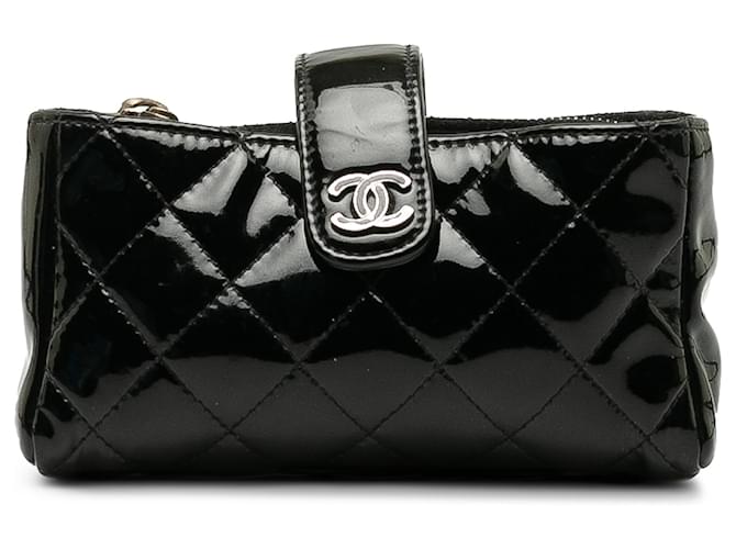 Chanel Black CC Phone Pouch Leather Patent leather  ref.1196427