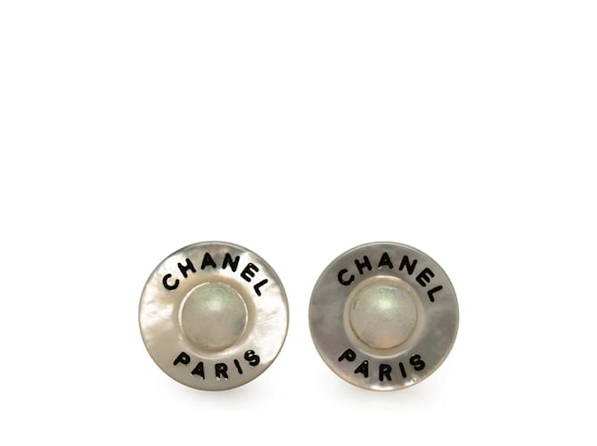 Chanel CC-Clip-Ohrringe mit Kunstperlen Golden Metall  ref.1196662