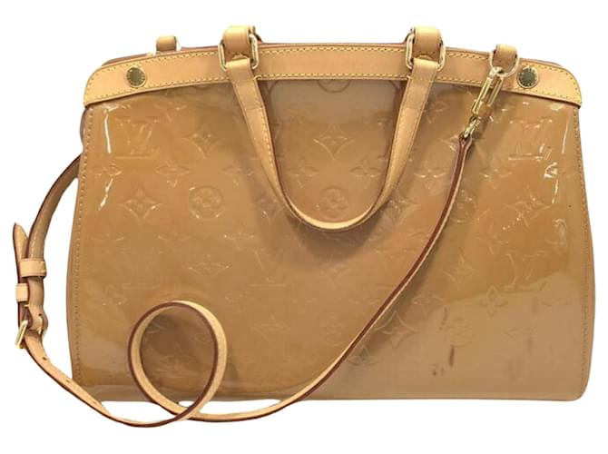Louis Vuitton Bréa Beige Patent leather  ref.1197294