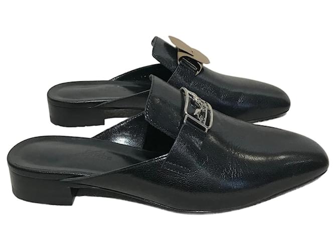 Hermès HERMES  Sandals T.eu 38 leather Black  ref.1197391