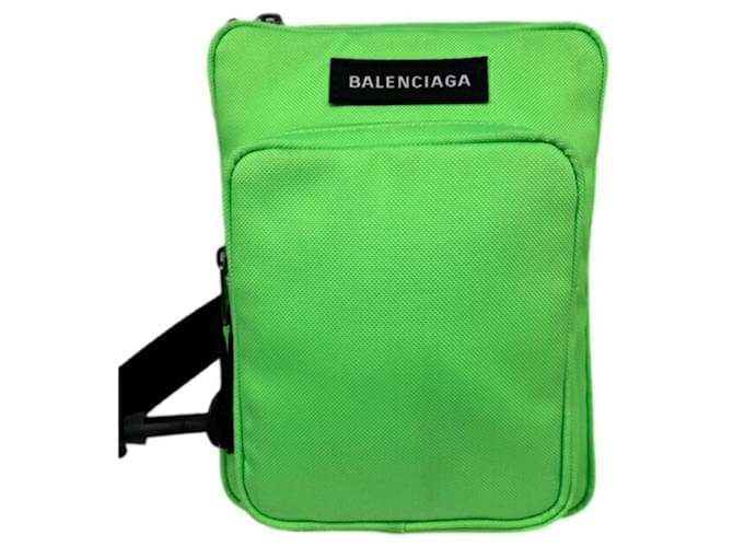 Balenciaga Explorer Green Synthetic  ref.1197689