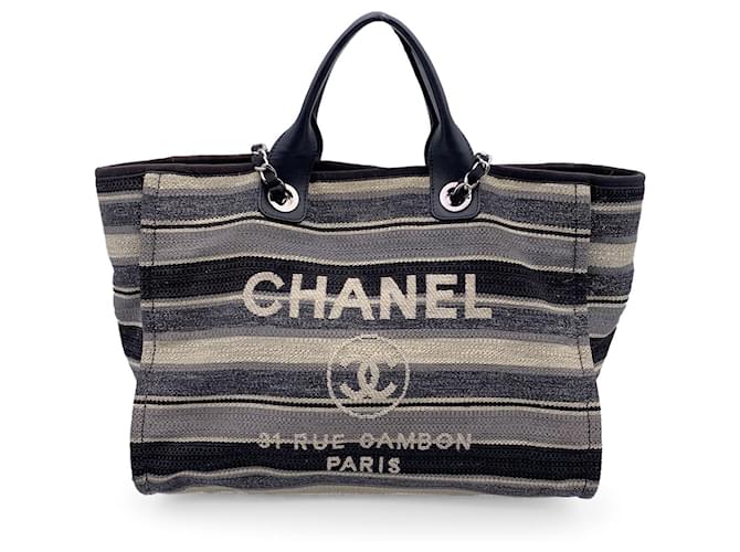 Cambon Chanel Sac cabas Deauville moyen en toile rayée noire et grise  ref.1197780
