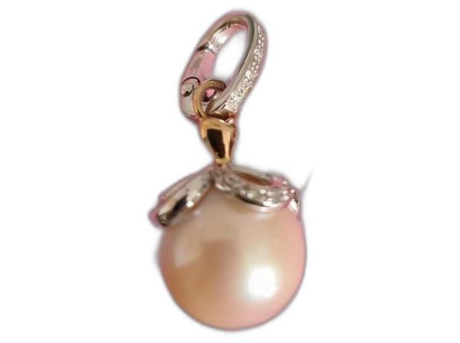 Autre Marque Pingente de Pérola de Água Doce e Diamantes em Ouro Branco