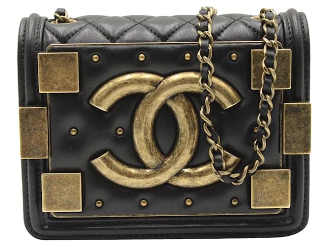Chanel Classic Boy Brick Flap Bag mit Nieten aus schwarzem Lammleder  ref.1199449