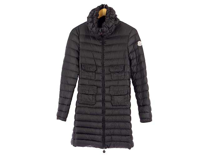 Moncler Puffy jacket / Parka Black Polyester  ref.1199763