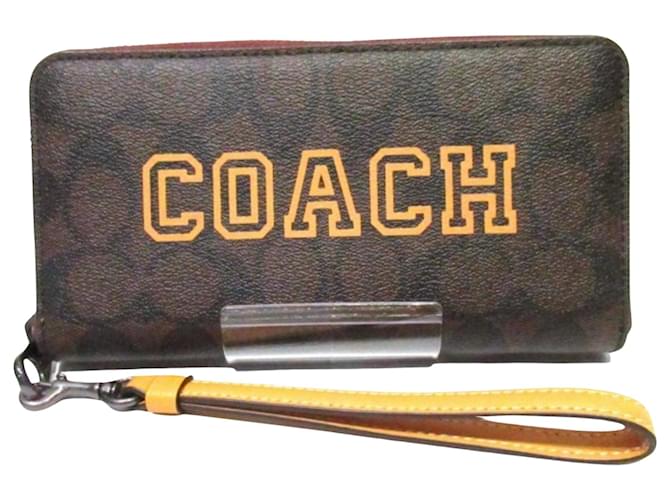 Coach Brown Cloth  ref.1199990