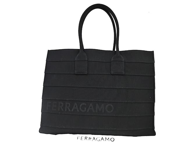 Salvatore Ferragamo Black Cloth  ref.1200187