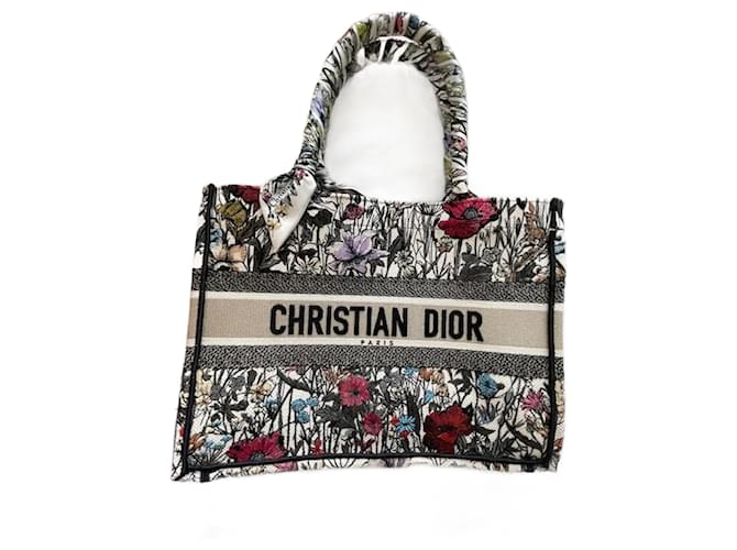 Christian Dior Book tote medium Mille Fleurs Multiple colors Cotton  ref.1200259