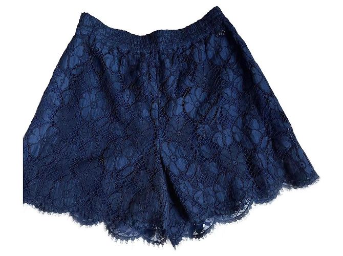 Chanel Kamelien-Spitzenshorts Marineblau 