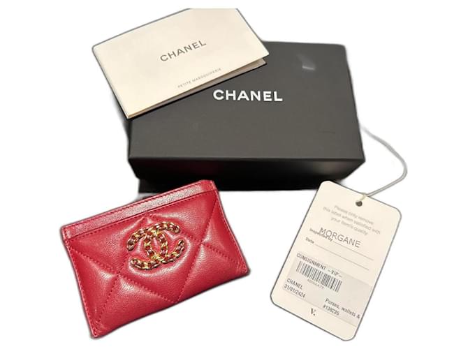 Chanel 19 card holder Dark red Leather  ref.1200986