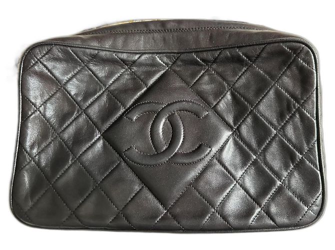 Chanel bag camera bag. Black