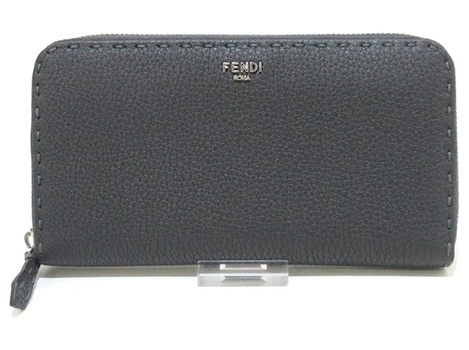Fendi -- Grey Leather  ref.1201629
