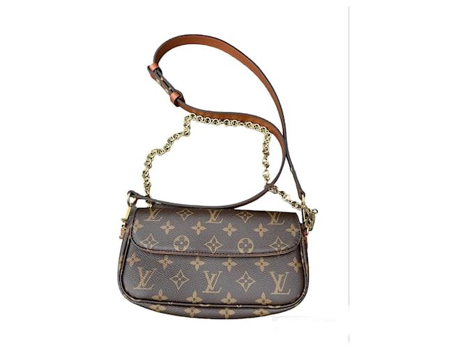 Louis Vuitton Ivy Wallet On Chain Bag Braun Leinwand  ref.1202499