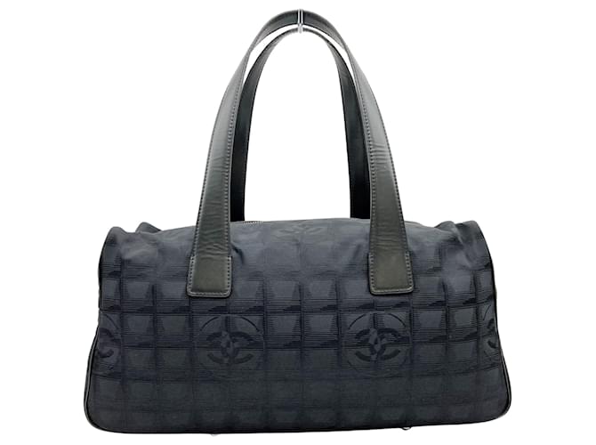 Timeless Chanel Travel line Navy blue Synthetic  ref.1202523