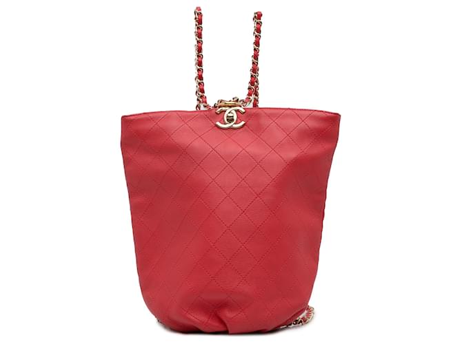 Chanel Red CC Matelasse Backpack Leather  ref.1202741