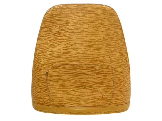 Louis Vuitton Gobelins Yellow Leather  ref.1203759