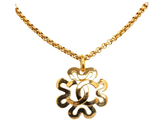 Colar de Pingente Chanel Gold CC Dourado Metal Banhado a ouro  ref.1204028