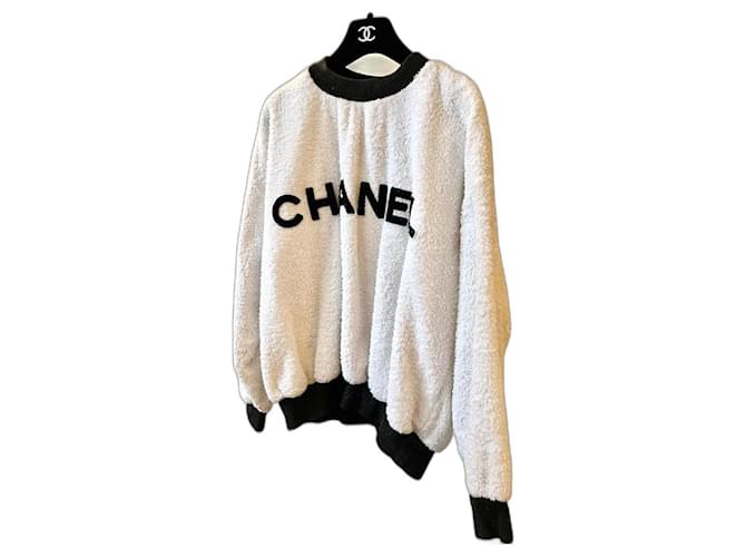 Very rare vintage Chanel sweatshirt 90's in terry cotton Black White  ref.1204187