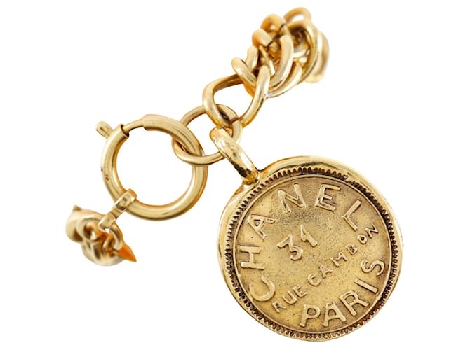 Timeless Chanel Dourado Metal  ref.1204698