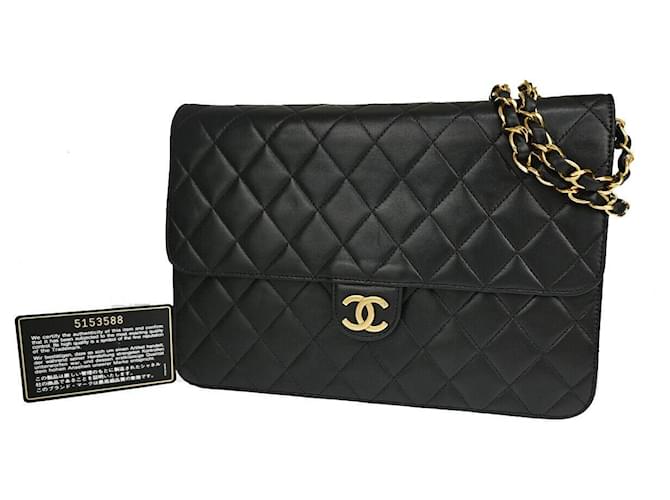 Timeless Chanel Matelassé Black Leather  ref.1204788