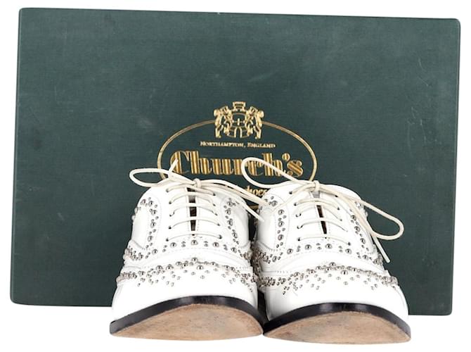Church's Studded Brogues in White Leather  ref.1205226