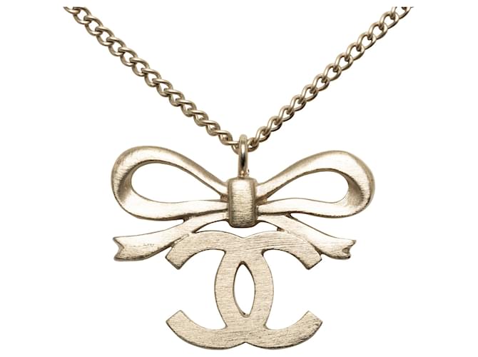 Chanel Silver CC Ribbon Pendant Necklace Silvery Metal  ref.1205569