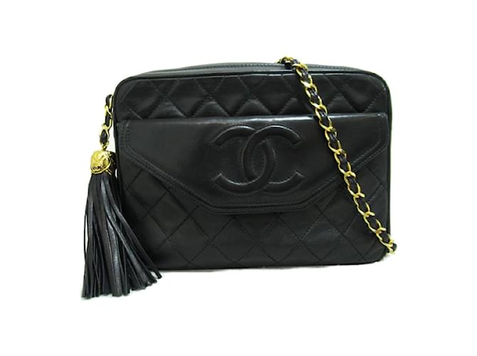Chanel Quilted CC Camera Bag Black Leather Lambskin  ref.1205771